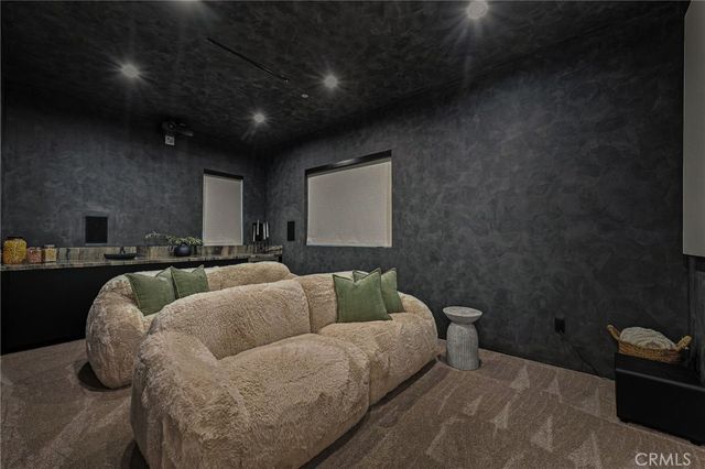 12408 Cumpston, Valley Village, CA 91607