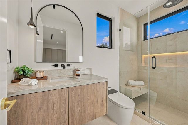 12408 Cumpston, Valley Village, CA 91607
