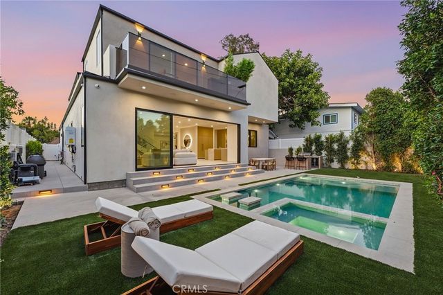 12408 Cumpston, Valley Village, CA 91607