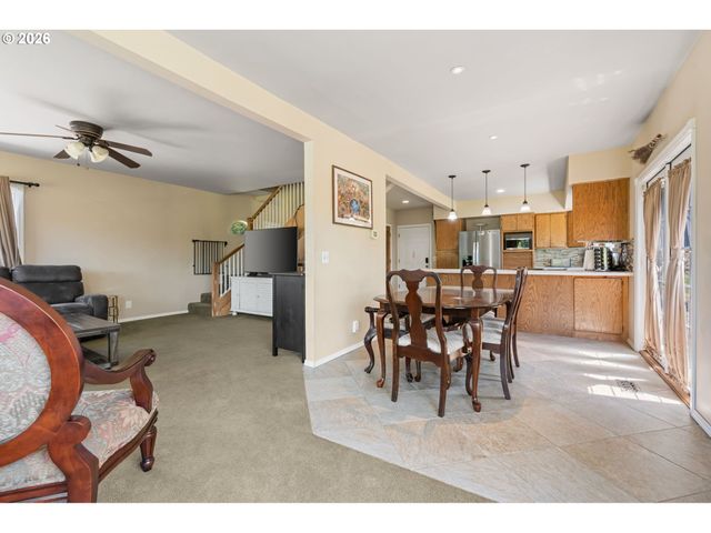 1122 Se 1ST St, Winlock, WA 98596