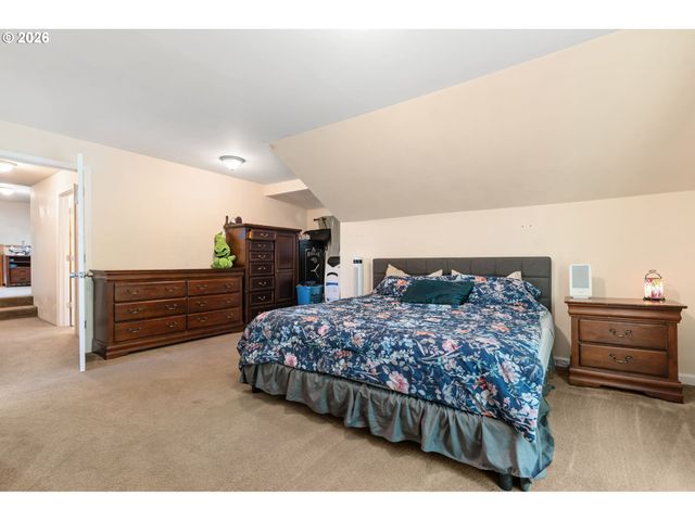 1122 Se 1ST St, Winlock, WA 98596