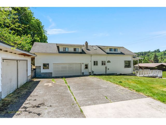 1122 Se 1ST St, Winlock, WA 98596