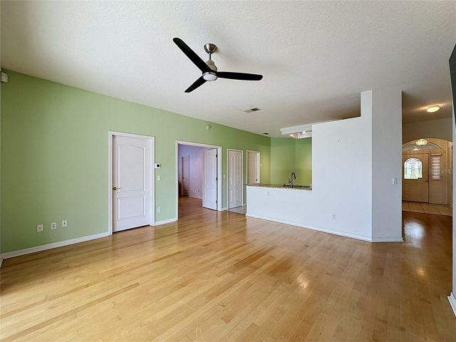 4127 KINGSLEY STREET, Clermont, FL 34711