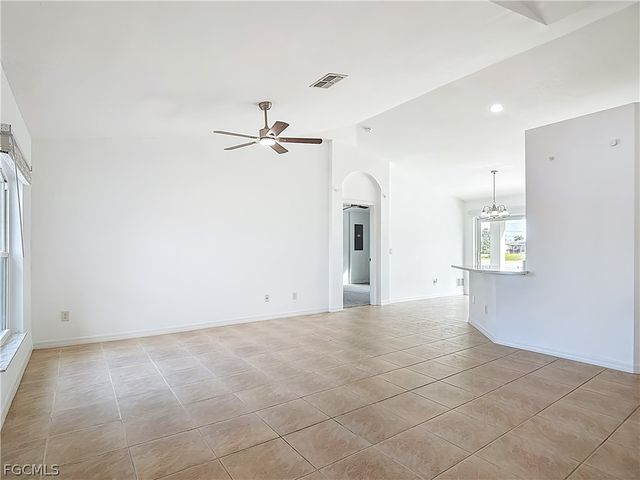 1723 NE 2nd PL, Cape Coral, FL 33909