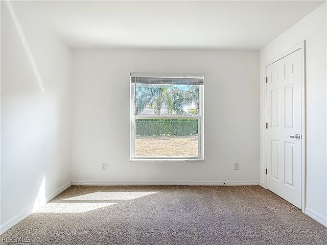 1723 NE 2nd PL, Cape Coral, FL 33909