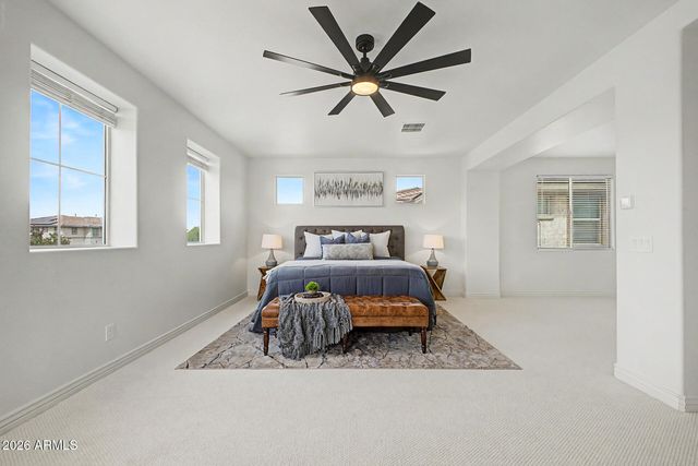 8539 W MIDWAY Avenue, Glendale, AZ 85305
