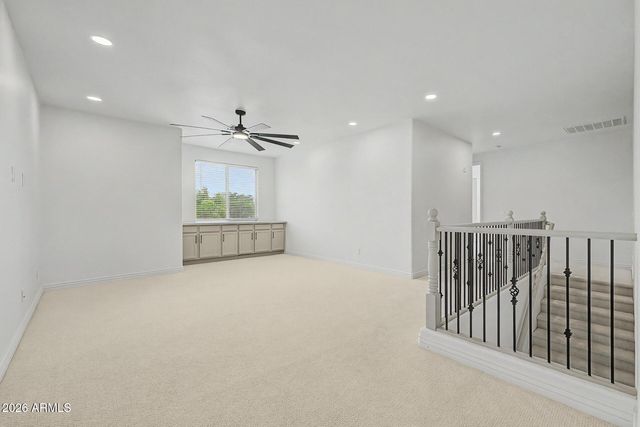 8539 W MIDWAY Avenue, Glendale, AZ 85305
