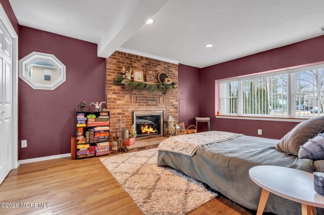 326 Thompson Avenue, North Middletown, NJ 07748