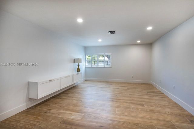 13050 SW 71st Ave, Pinecrest, FL 33156