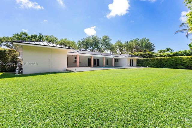 13050 SW 71st Ave, Pinecrest, FL 33156