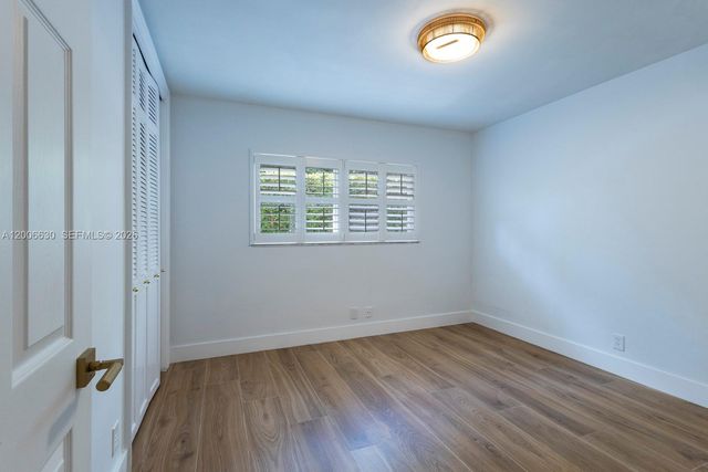 13050 SW 71st Ave, Pinecrest, FL 33156
