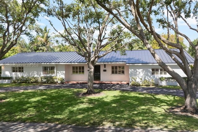 13050 SW 71st Ave, Pinecrest, FL 33156