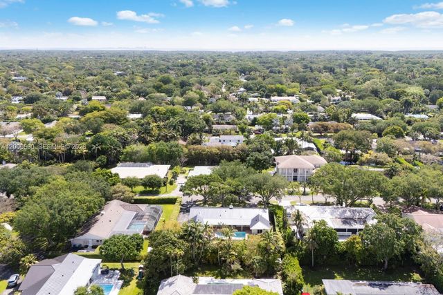 13050 SW 71st Ave, Pinecrest, FL 33156