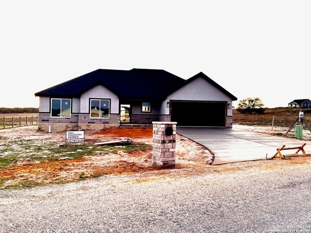 133 Merion, La Vernia, TX 78121