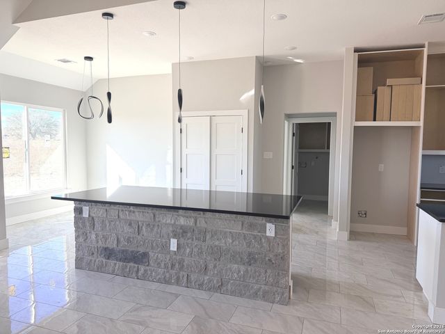 133 Merion, La Vernia, TX 78121