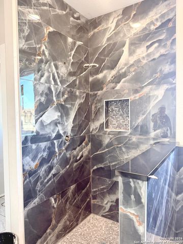 133 Merion, La Vernia, TX 78121