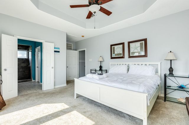 119 Bay Avenue, Surfside Beach, TX 77541