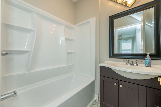 805 15th Street, Dallas Center, IA 50063