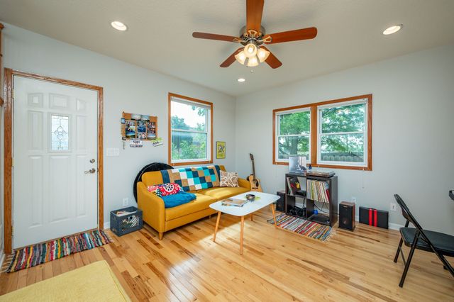 805 15th Street, Dallas Center, IA 50063