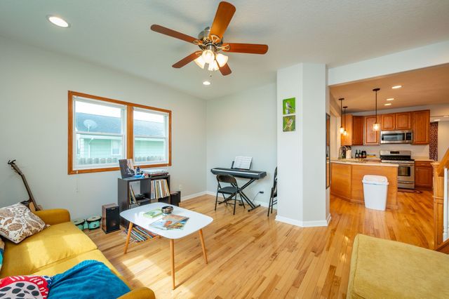 805 15th Street, Dallas Center, IA 50063