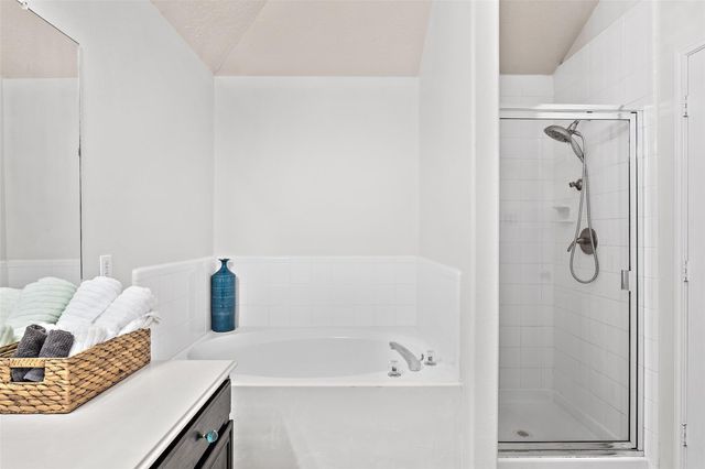 21510 Forest Colony Drive, Porter, TX 77365