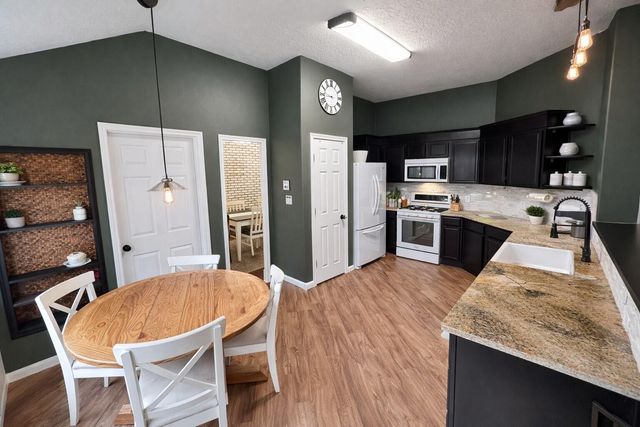 21510 Forest Colony Drive, Porter, TX 77365