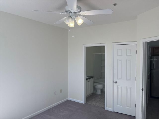 4802 51ST STREET W 221, Bradenton, FL 34210