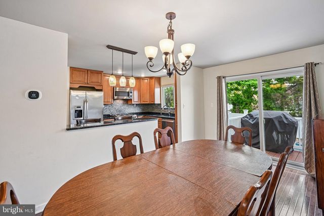 129 VALLEY RUN DR, Cherry Hill, NJ 08002