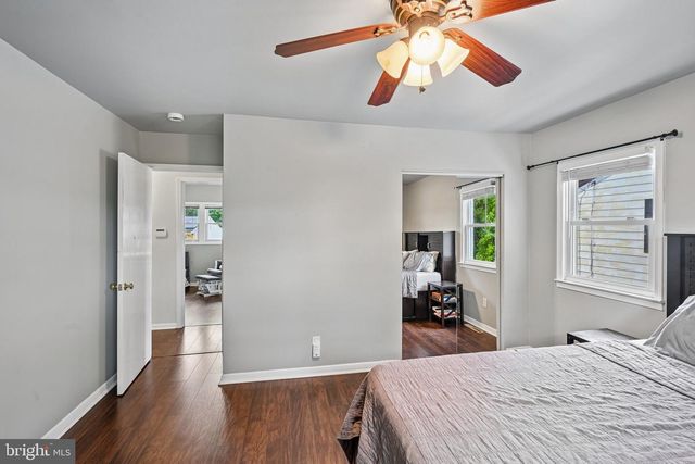 129 VALLEY RUN DR, Cherry Hill, NJ 08002