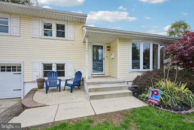129 VALLEY RUN DR, Cherry Hill, NJ 08002