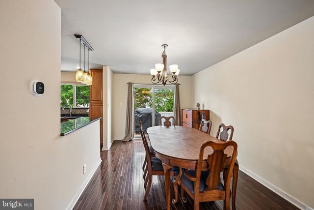 129 VALLEY RUN DR, Cherry Hill, NJ 08002