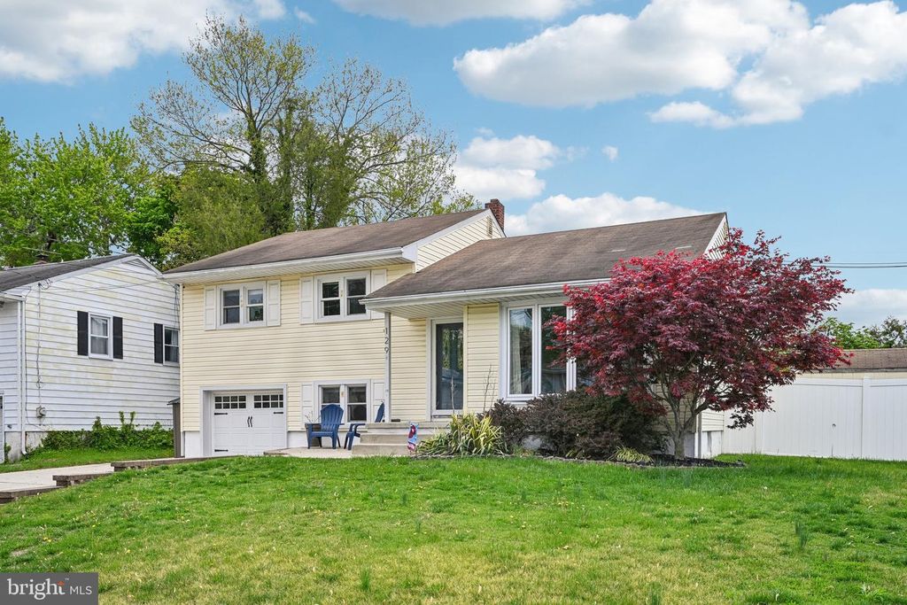 Image 38 of property listing at 129 VALLEY RUN DR, Cherry Hill, NJ 08002