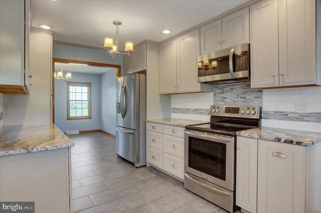 123 ENOLA RD, Newburg, PA 17240