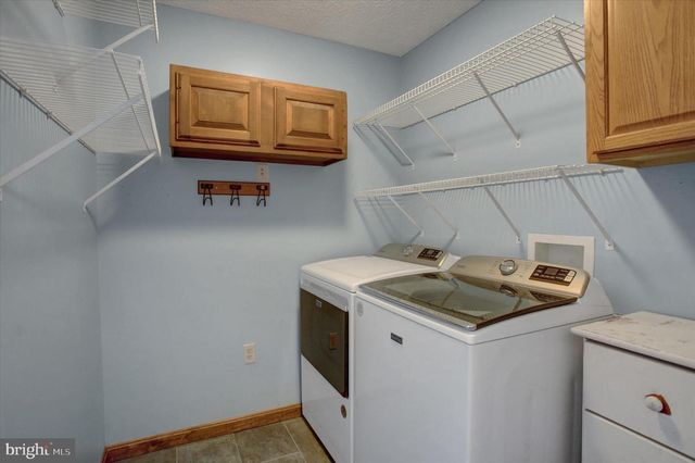 123 ENOLA RD, Newburg, PA 17240