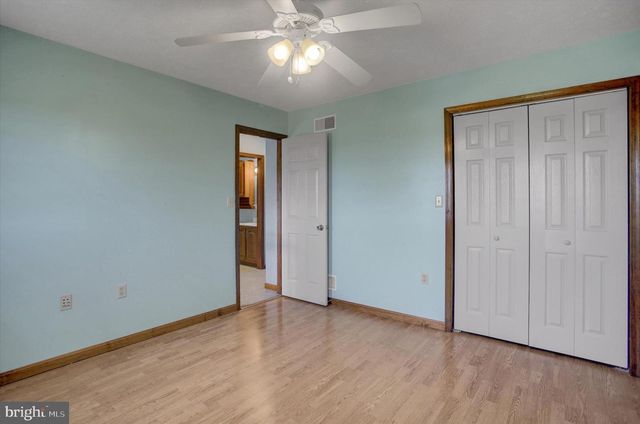 123 ENOLA RD, Newburg, PA 17240