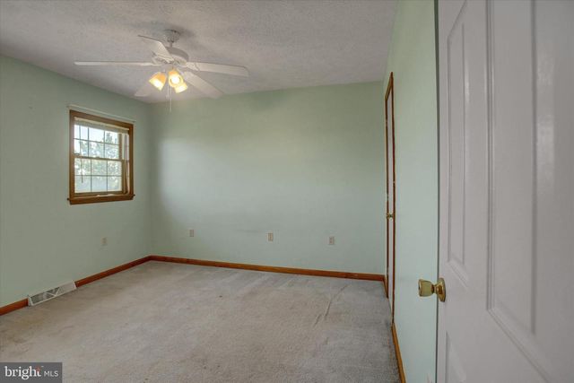 123 ENOLA RD, Newburg, PA 17240
