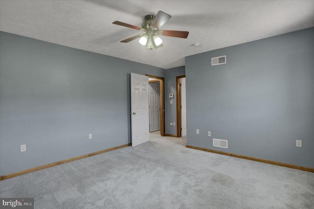 123 ENOLA RD, Newburg, PA 17240