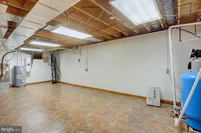 123 ENOLA RD, Newburg, PA 17240
