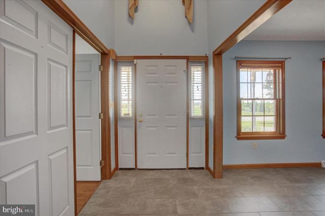 123 ENOLA RD, Newburg, PA 17240