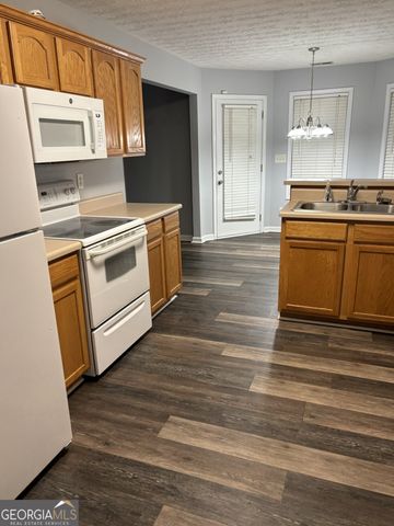 2460 Huntington Drive, Loganville, GA 30052