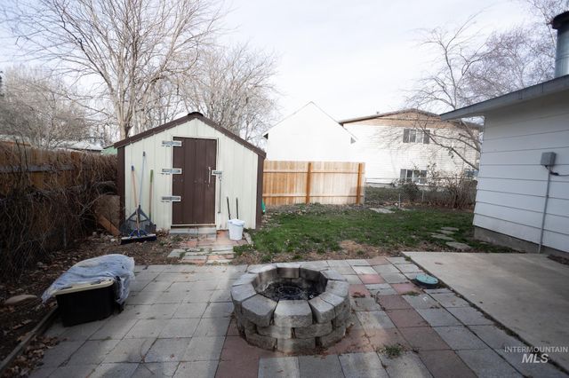 704 Hudson Dr., Nampa, ID 83651