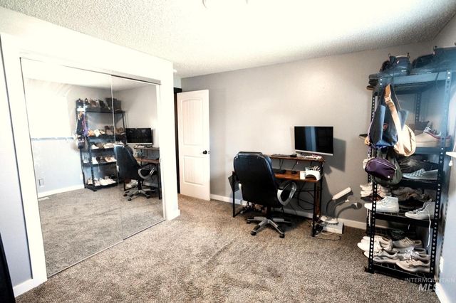 704 Hudson Dr., Nampa, ID 83651