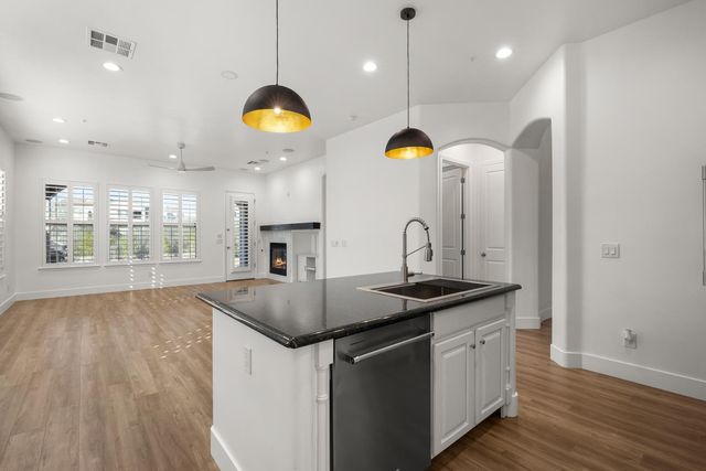 18394 N 92nd Street, Scottsdale, AZ 85255