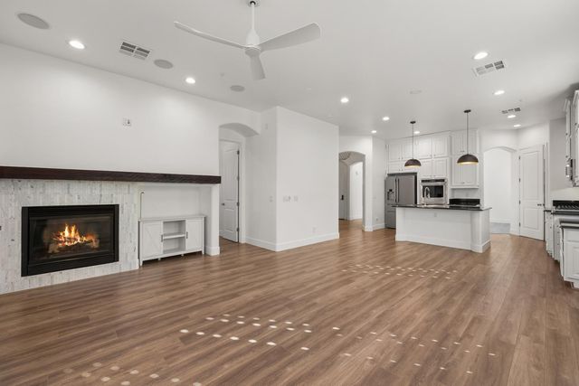 18394 N 92nd Street, Scottsdale, AZ 85255