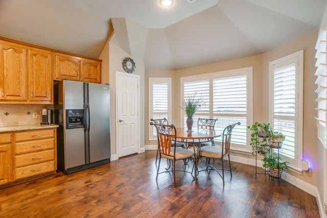 1410 Parkside Drive, Mansfield, TX 76063