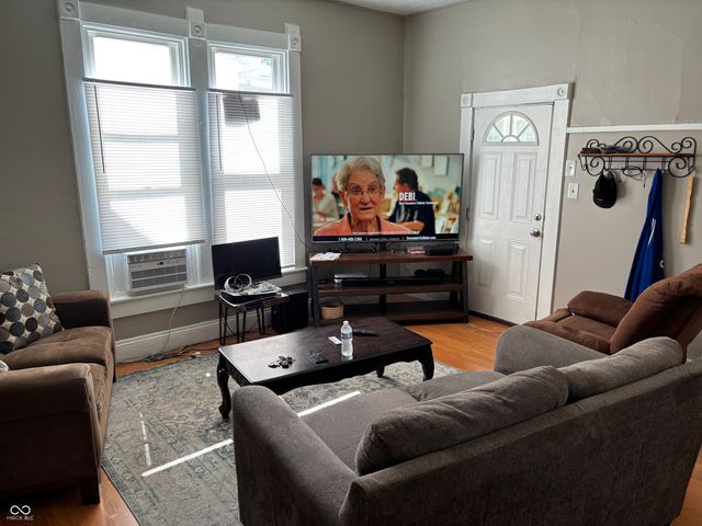 1734 W Morris Street, Indianapolis, IN 46221