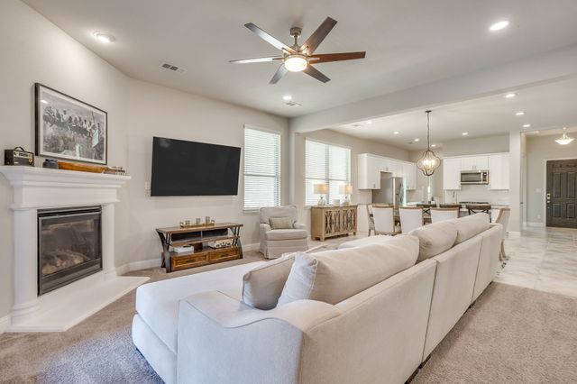 3021 Bella Lago Drive, Fort Worth, TX 76177
