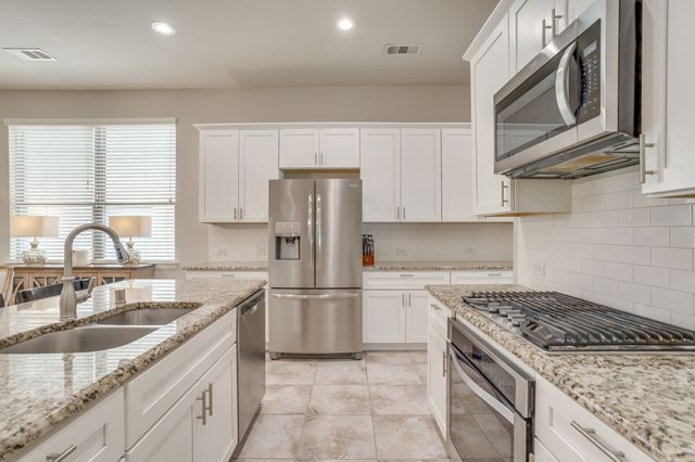 3021 Bella Lago Drive, Fort Worth, TX 76177