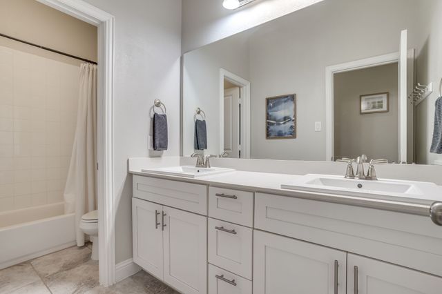 3021 Bella Lago Drive, Fort Worth, TX 76177