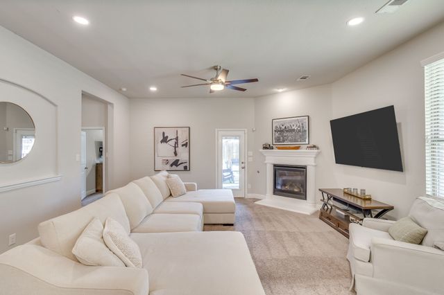 3021 Bella Lago Drive, Fort Worth, TX 76177